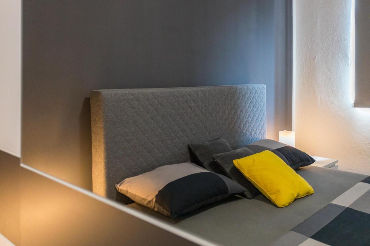 Laveruda Apartment With Balcony And Free Parking พูลา ภายนอก รูปภาพ